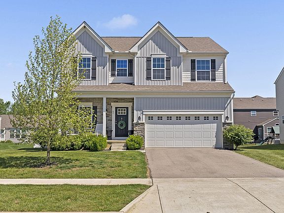 3rd image of 43 Burroughs Dr