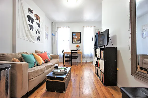 Rented by Compass | media 21