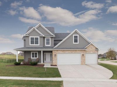 14 Blackstone Ct, Le Claire, IA, 52753