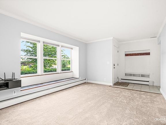 4th image of 316 Dee Rd