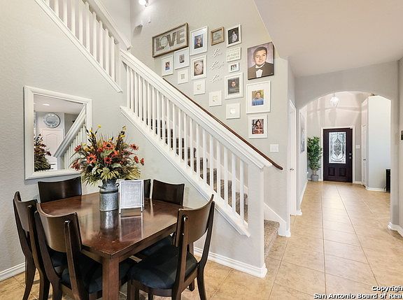 4th image of 7910 Coolspring Dr