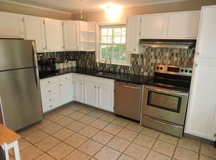 49 Station Rd, Branchburg, NJ 08876