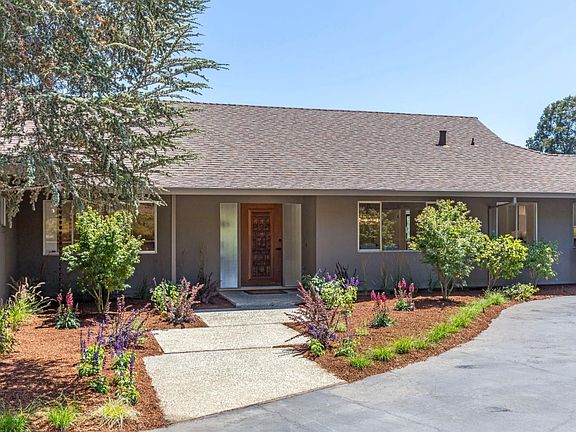 3rd image of 43 Hillbrook Dr