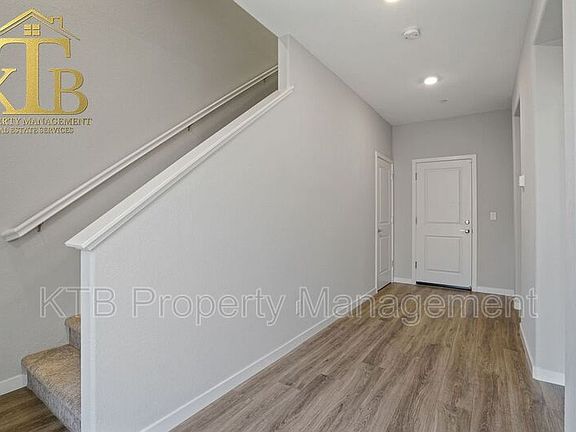 5th image of 4167 Gloster Way
