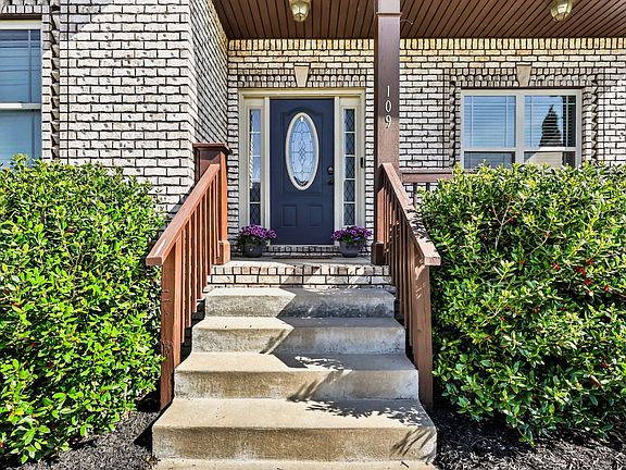 5th image of 109 Easton Dr