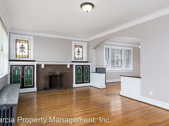 3rd image of 5815 S Kingshighway Blvd #A