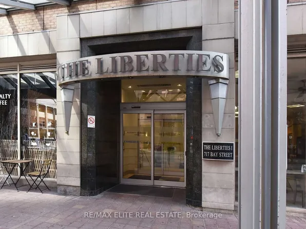 717 Bay St, Toronto, ON
