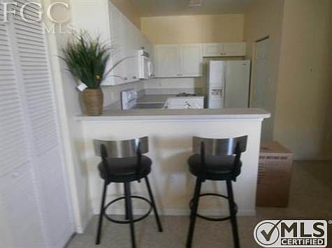 4th image of 4315 Bellasol Cir APT 2821