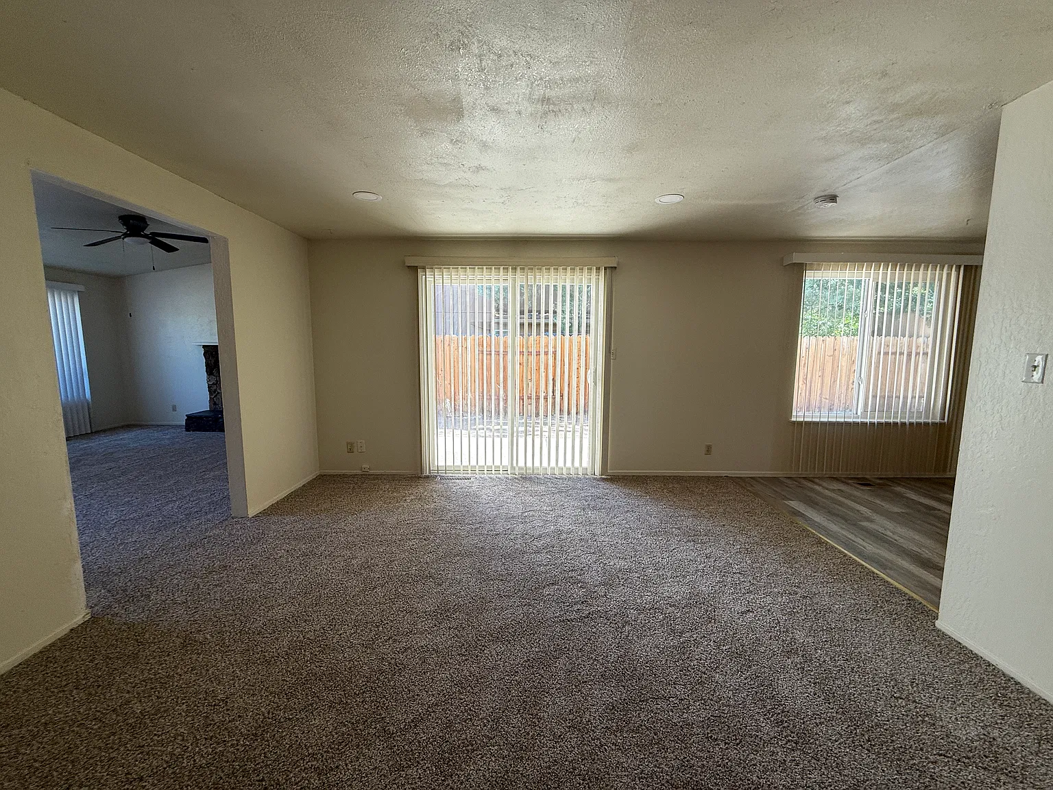 3 bed, 1307 sqft, $2,500 — Photo 4