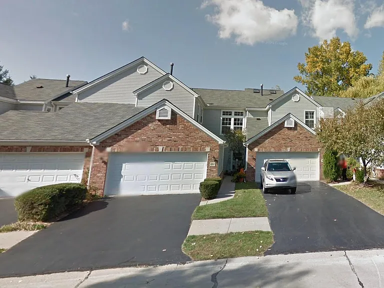 1097 Fairways Blvd — Photo 1