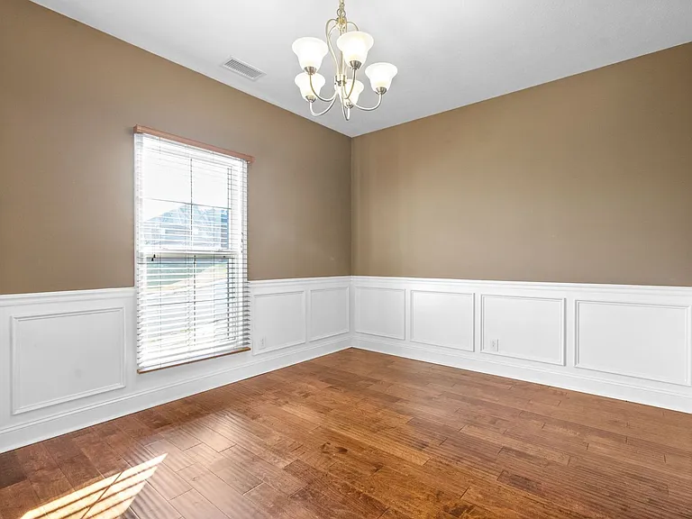 955 Terraceside Cir — Photo 16