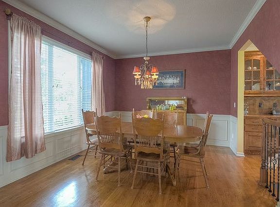 5th image of 22509 W 58th St