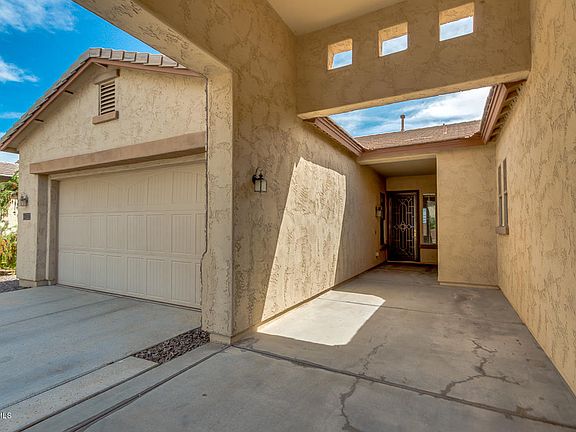 4th image of 21689 S 187th Way