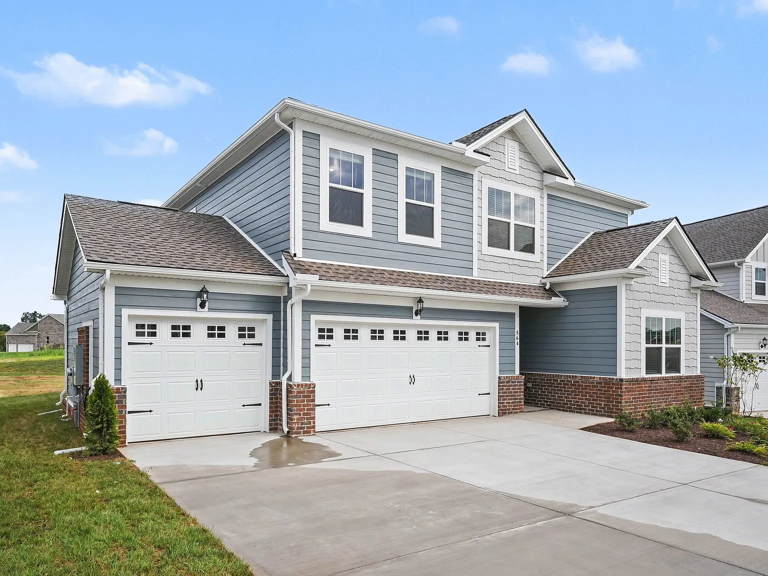 5 bed, 3.5 bath, 2954 sqft, $3,095 — Photo 3