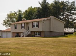 3404 Blueberry Ln, Reisterstown, MD 21136