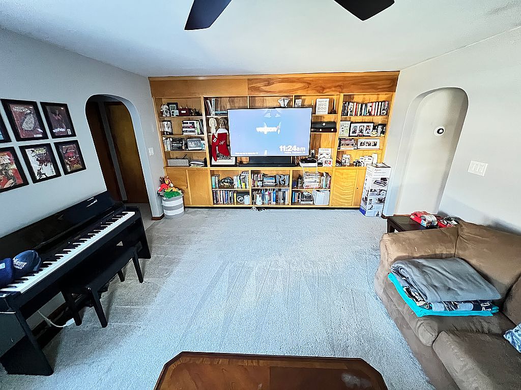 956 Cranbury Cross Rd, North Brunswick, NJ 08902 Zillow