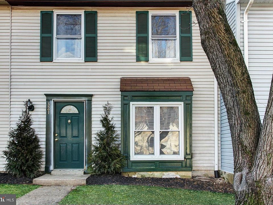 1st image of 321 Wood Hollow Ct