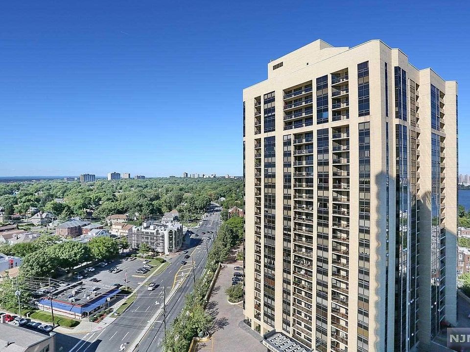 1st image of 800 Palisade Ave APT 1605
