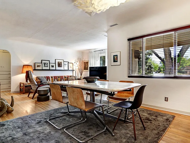 1125 Dartmouth Dr NE — Photo 3