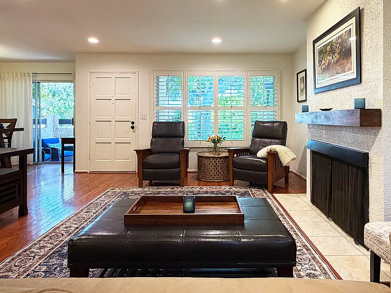 311 E Sierra Madre Blvd #B — Photo 14