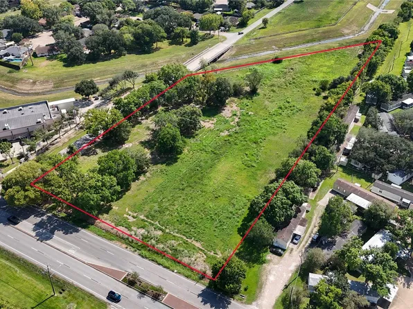 5604 Broadway St, Pearland, TX 77581