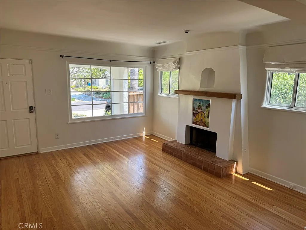 3 bed, 1784 sqft, $6,000 — Photo 3