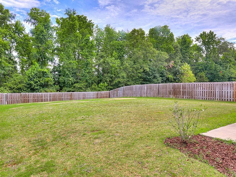 127 Radcliff Dr — Photo 47
