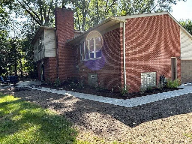 327 Millington Blvd — Photo 21