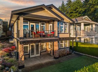 15441 Buena Vista Ave, White Rock, BC V4B 1Y9