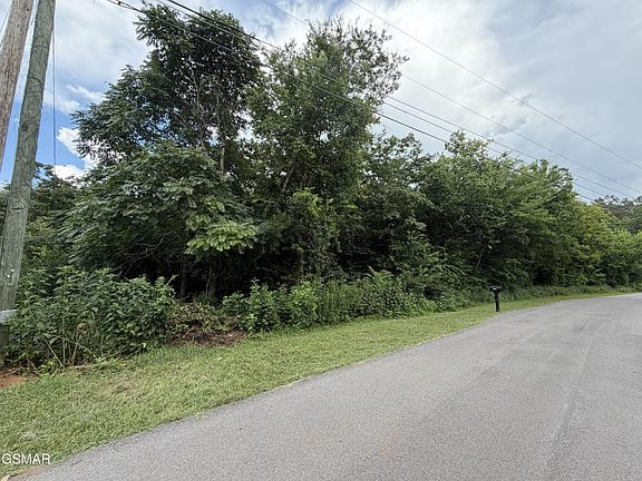 3rd image of 15 Sunrise Blvd Lot 15