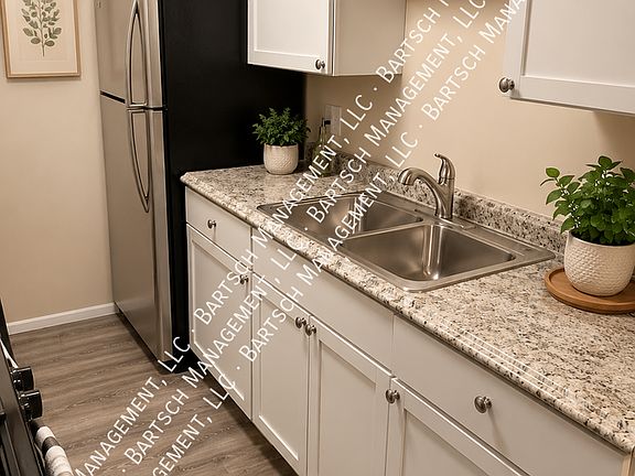 3rd image of N64W23851 Ivy Ave #211