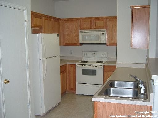 2nd image of 4156 Copano Bay