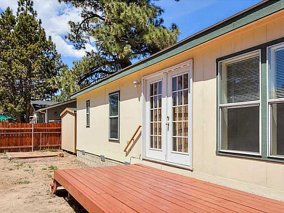 5th image of 1084 Dumas Ln