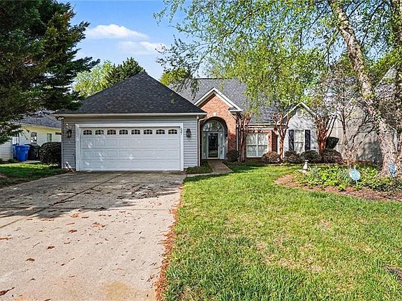4th image of 237 Harmon Ridge Ln