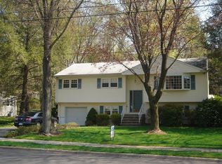 172 Kiwanis Dr, Wayne, NJ 07470