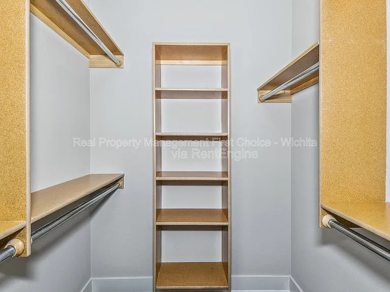 3413 W 45th St S — Photo 10
