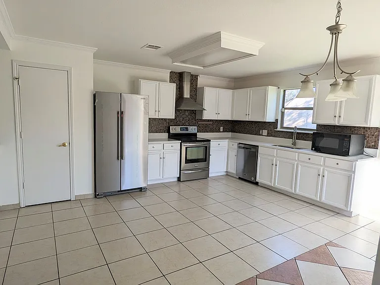 5501 Apple Orchard Ln — Photo 21
