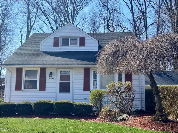 14705 Grapeland Ave, Cleveland, OH 44111