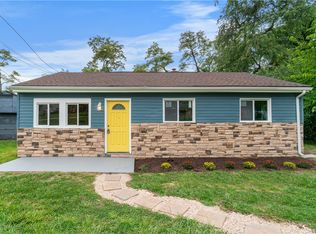 417 W Carter Dr, North Versailles, PA 15137