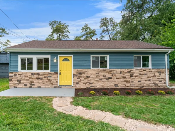 417 W Carter Dr, North Versailles, PA 15137