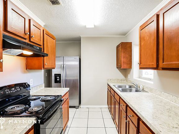 5th image of 6049 Cedar Hills Blvd