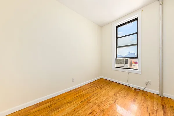 Rented by Keller Williams NYC | media 19