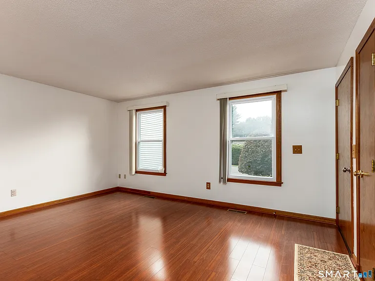 115 Brandegee Ln — Photo 4