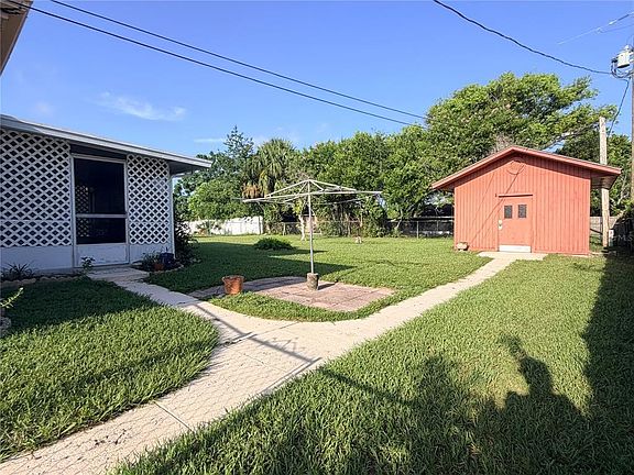 4th image of 1730 TEMPLEWOOD AVENUE