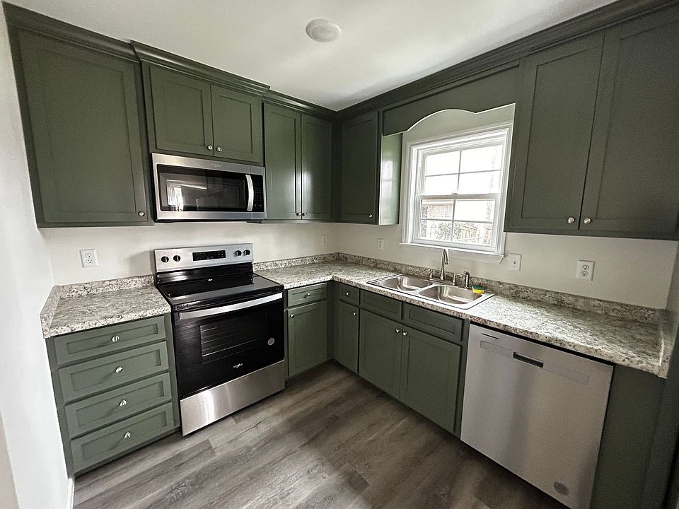 1st image of 1532 Woodard St