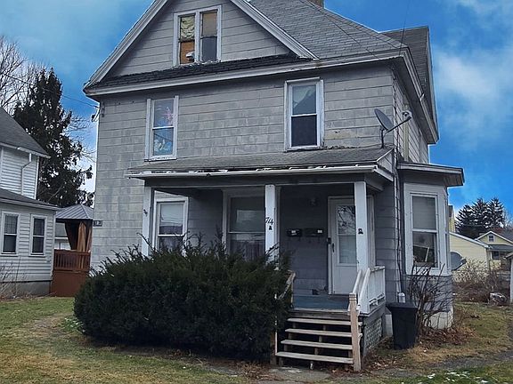 2nd image of 714 Walnut St
