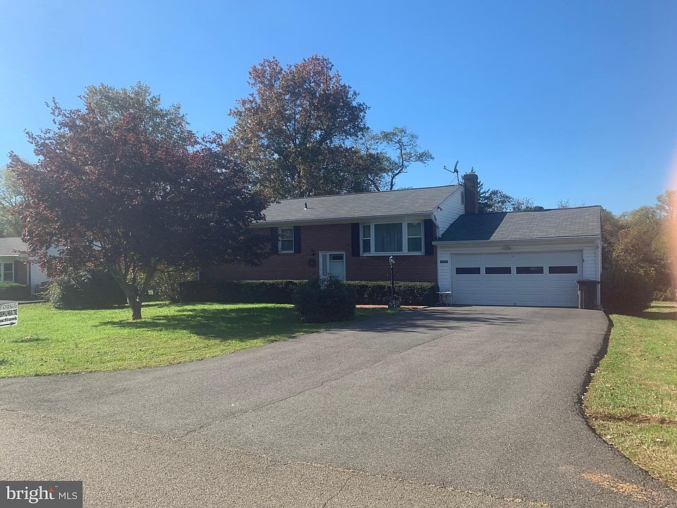 1st image of 580 Evans Ave
