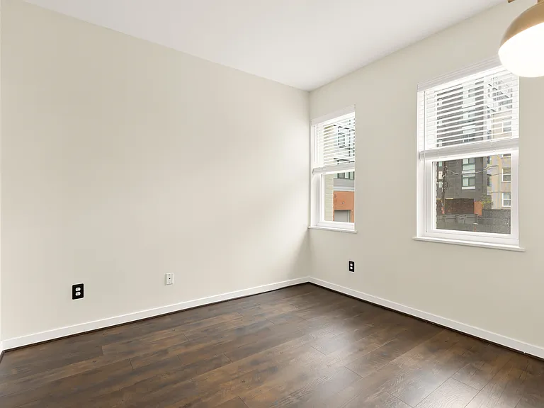 2114 N St NW #15 — Photo 23