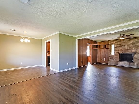 3rd image of 1865 Bienville Dr