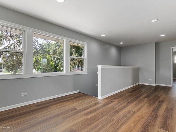 5th image of 1343 Westmoreland Ave